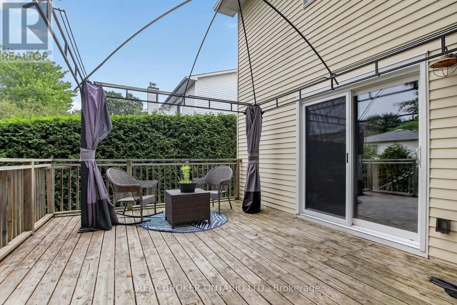 25 MORESBY DRIVE