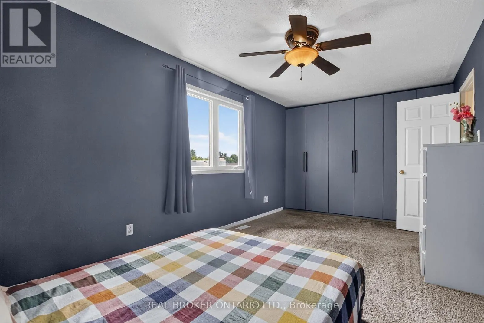 25 MORESBY DRIVE
