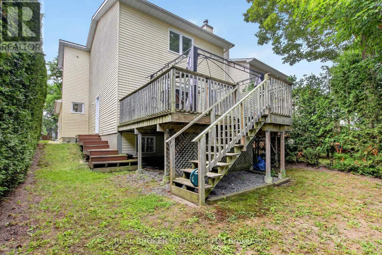 25 MORESBY DRIVE