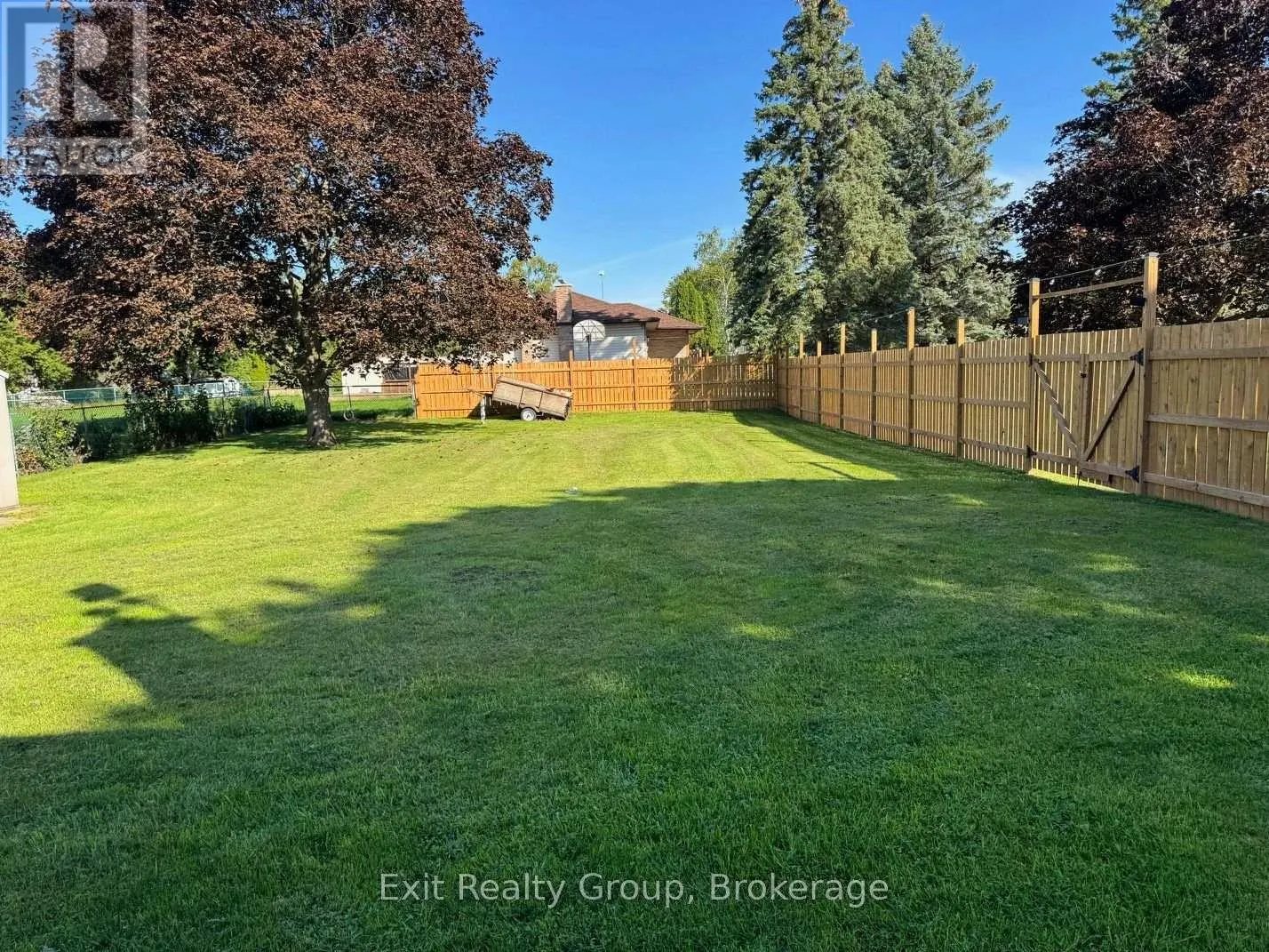 29 CHATTERTON VALLEY CRESCENT