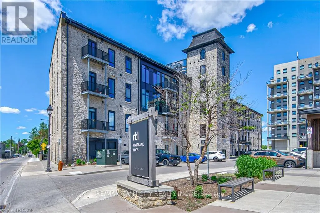 201 - 19 GUELPH AVENUE