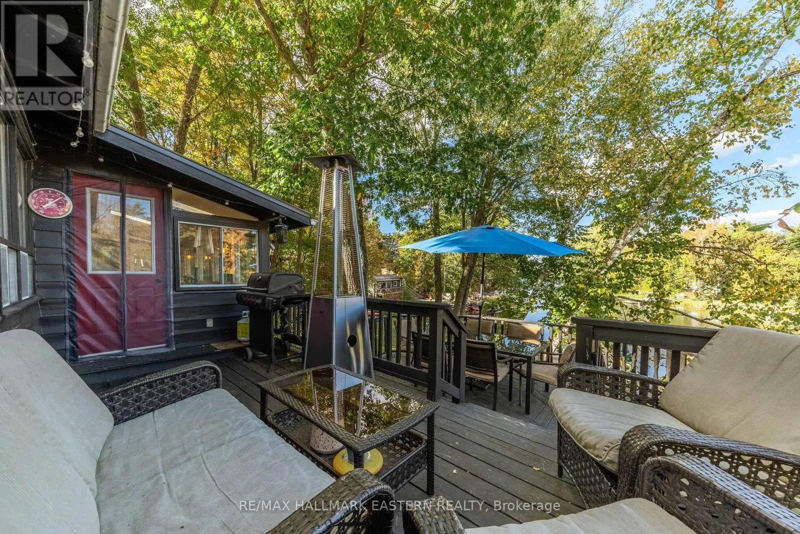 2335 LAKESIDE ROAD