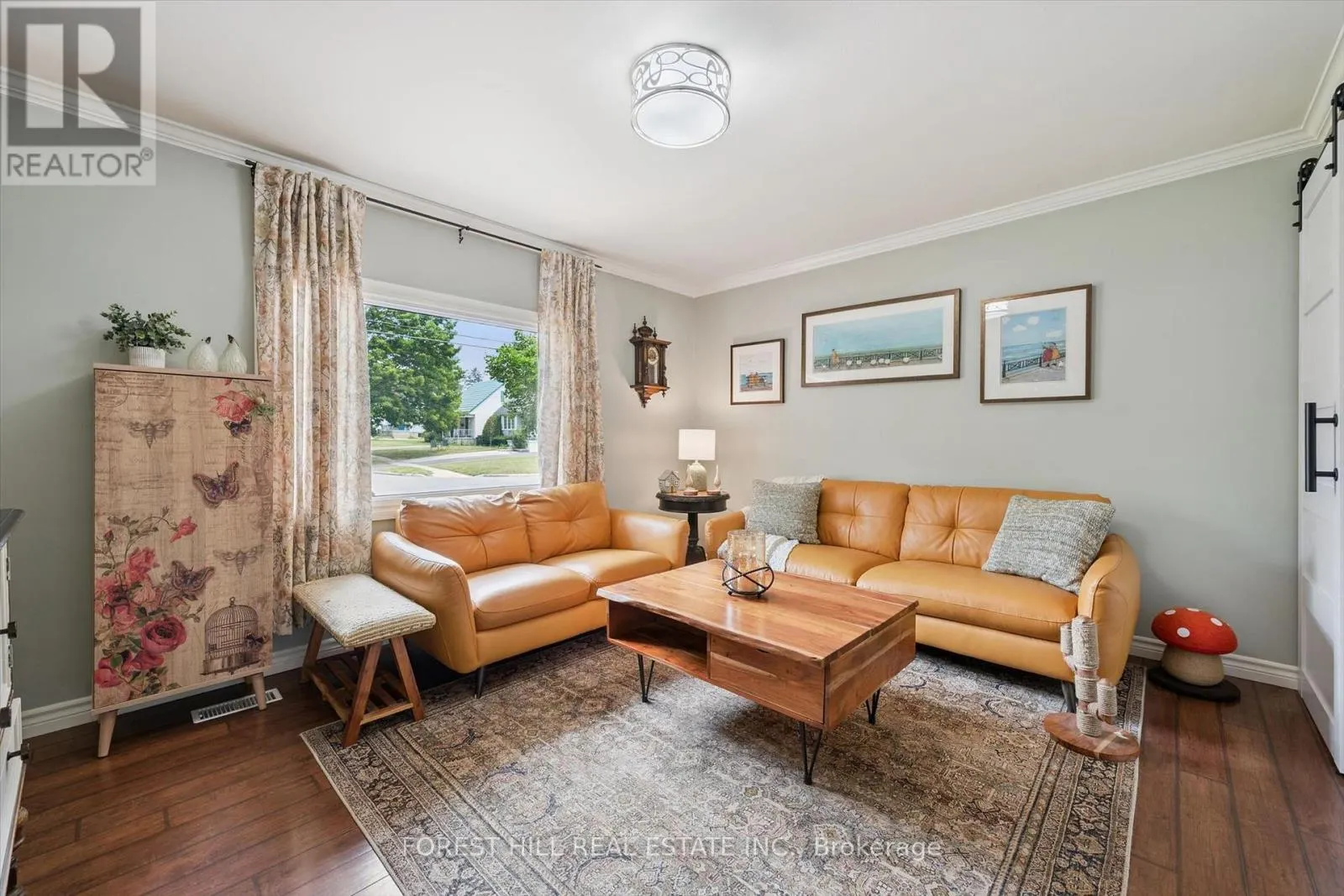 22 SLEEMAN AVENUE