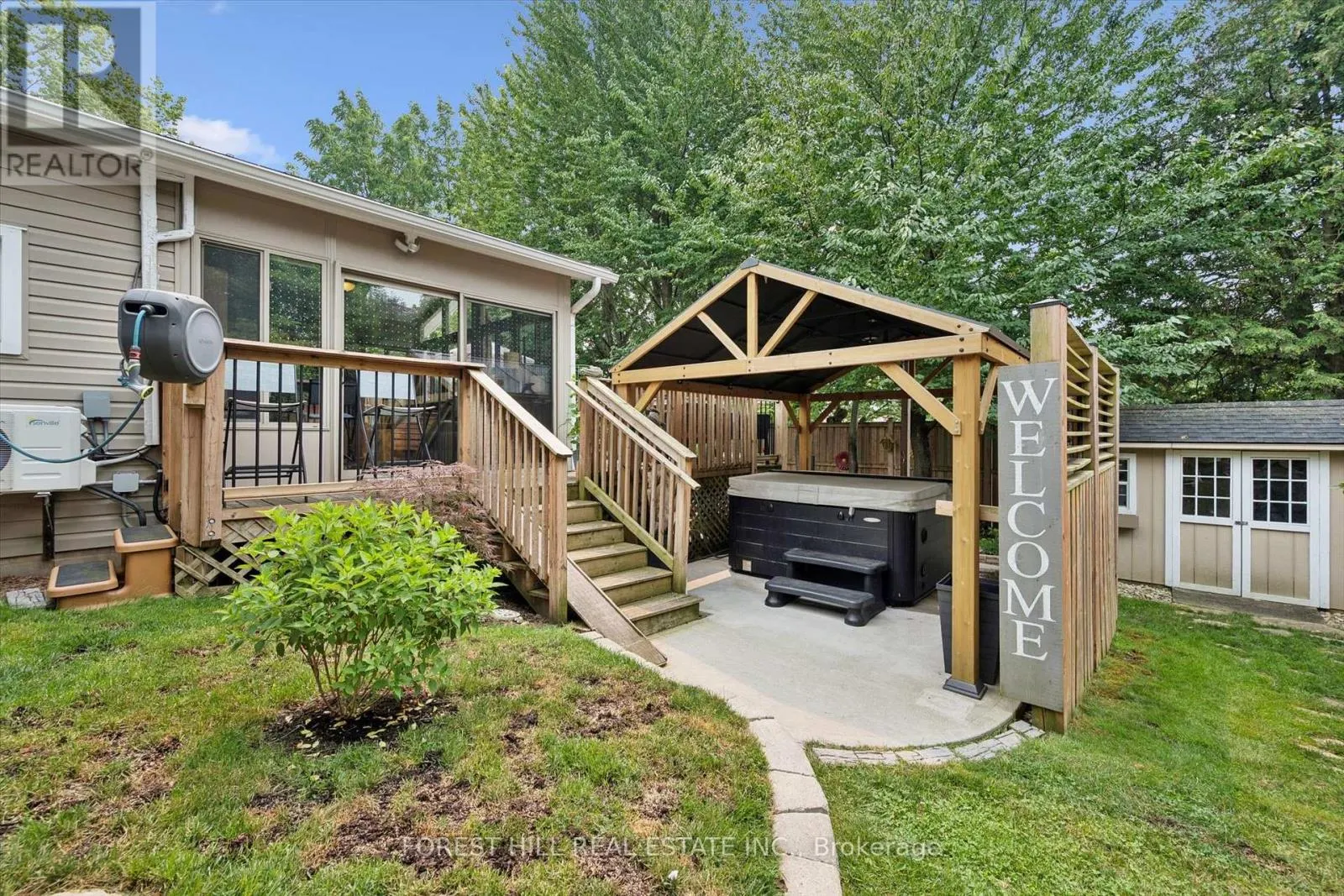 22 SLEEMAN AVENUE