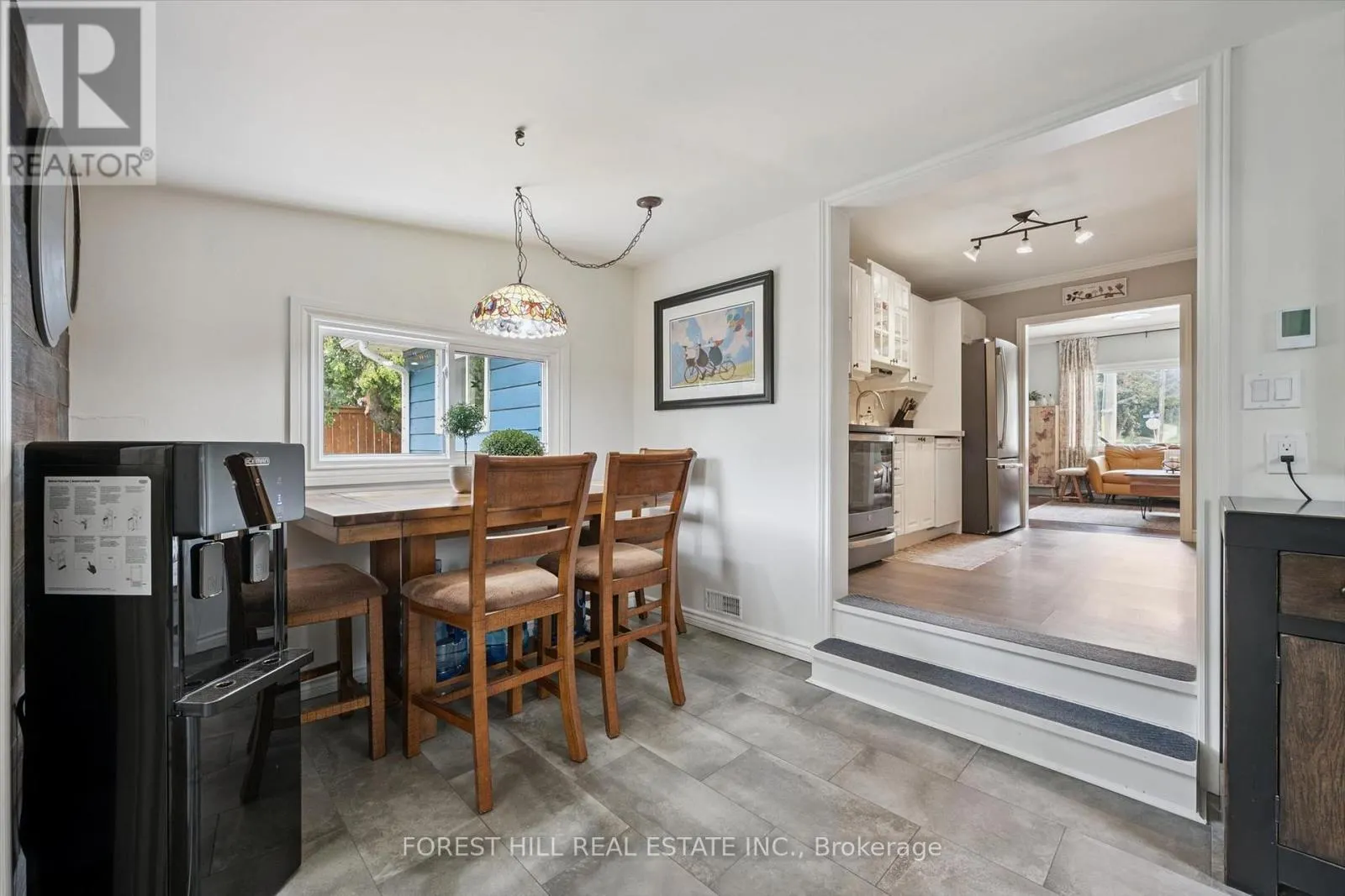 22 SLEEMAN AVENUE