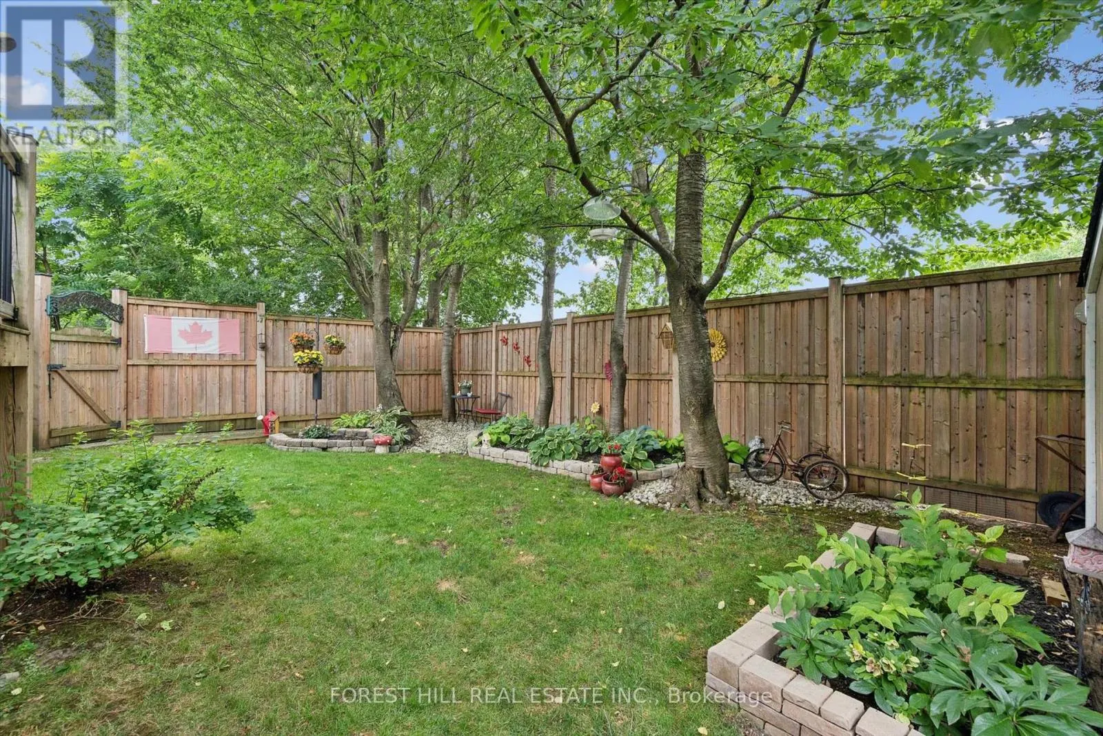 22 SLEEMAN AVENUE