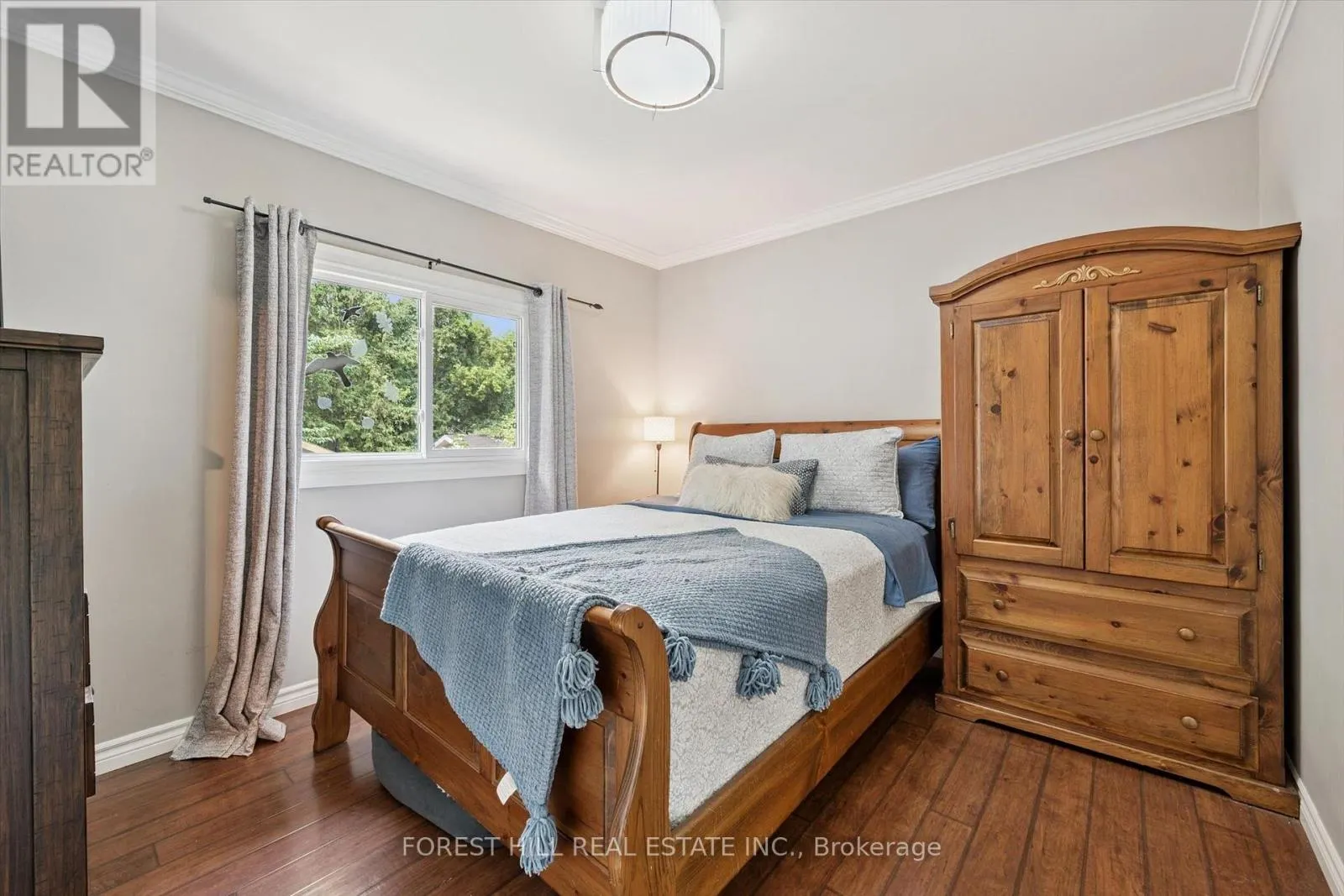 22 SLEEMAN AVENUE