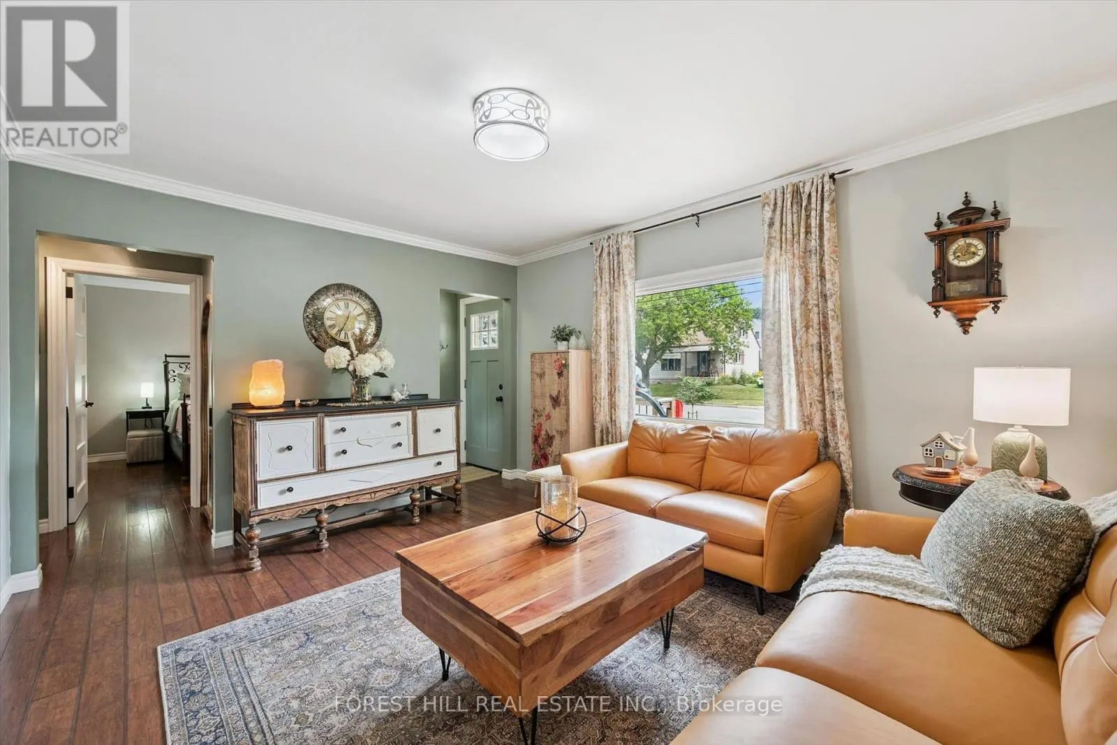 22 SLEEMAN AVENUE