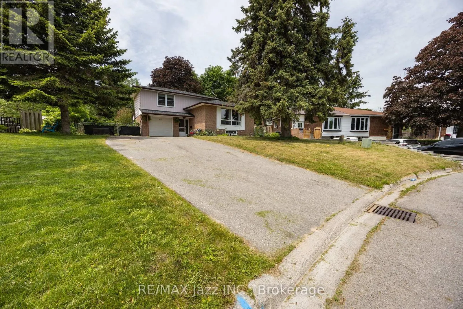 62 CROSSLEY DRIVE