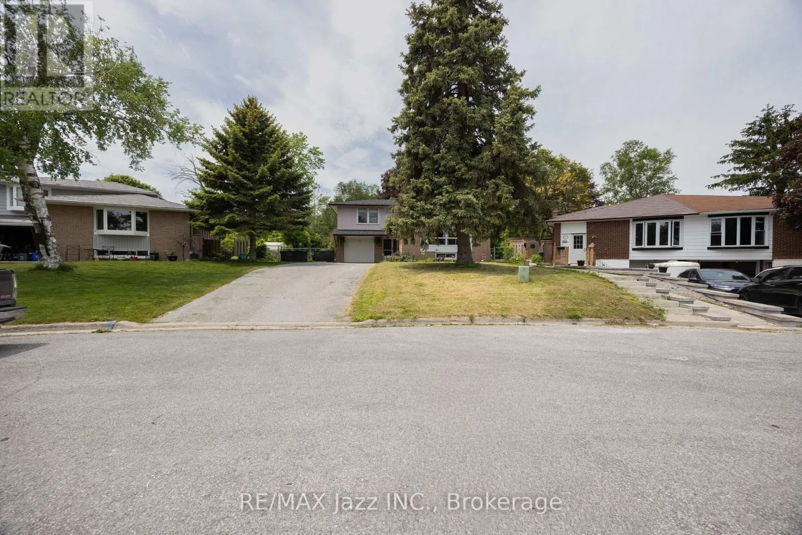 62 CROSSLEY DRIVE