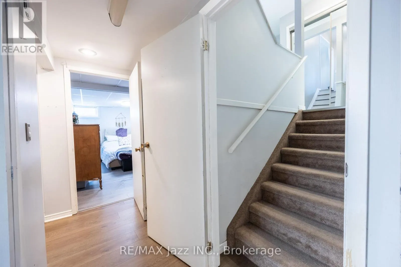 62 CROSSLEY DRIVE