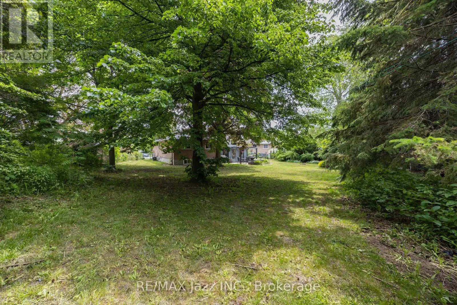 62 CROSSLEY DRIVE