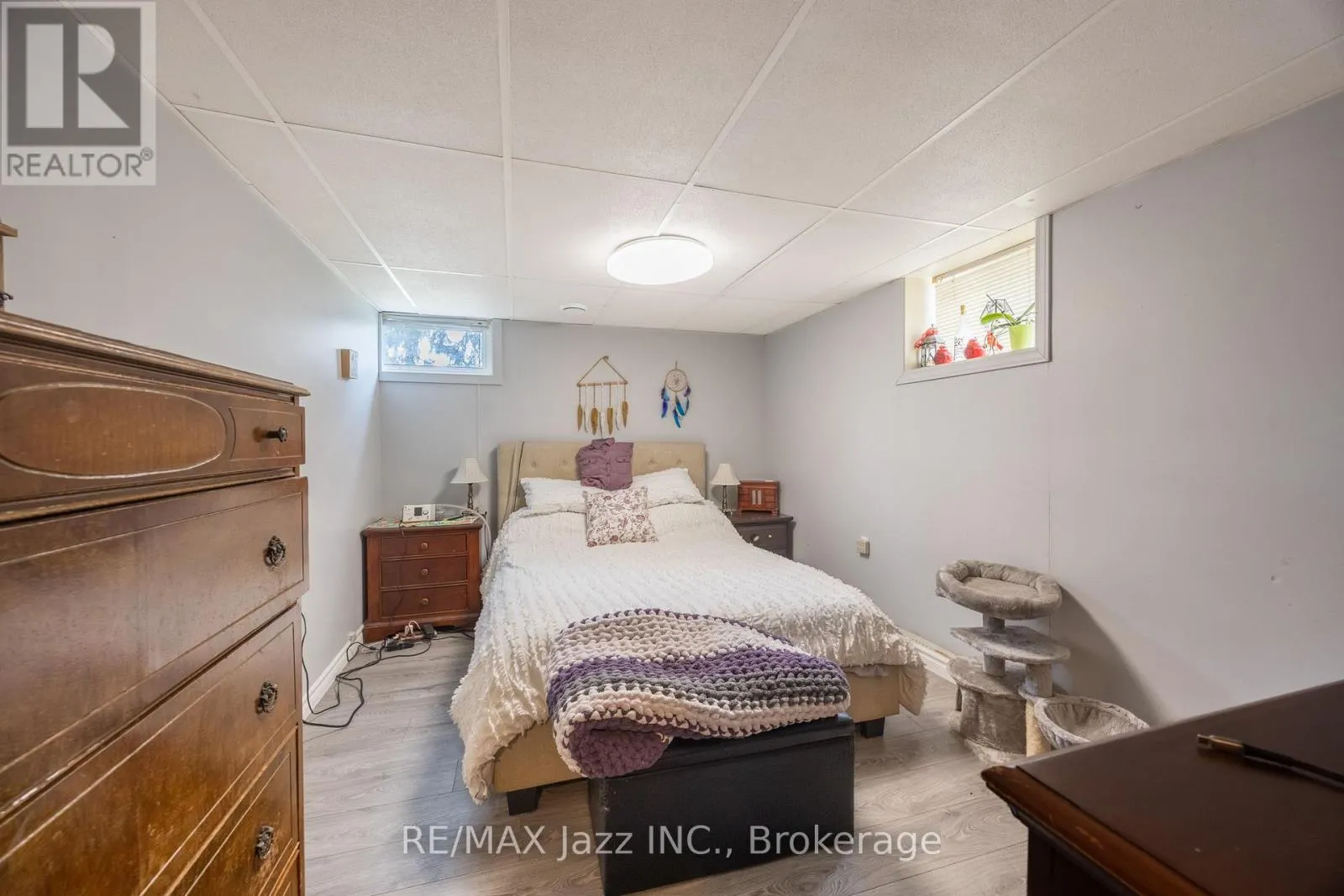 62 CROSSLEY DRIVE