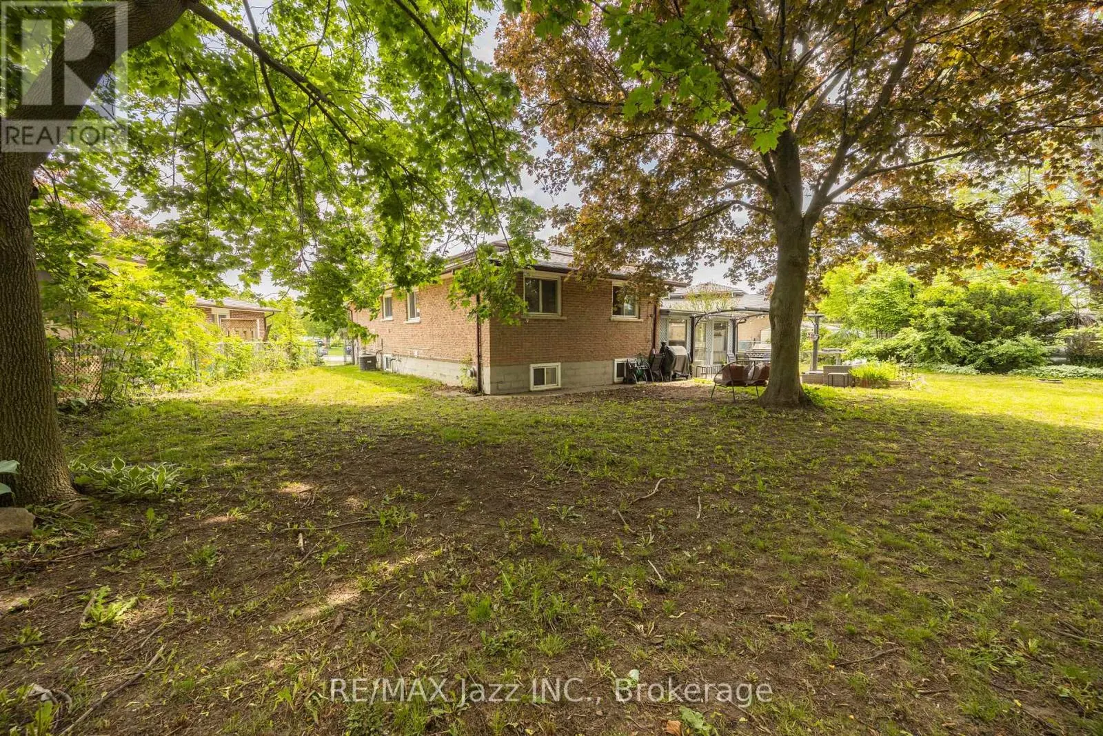 62 CROSSLEY DRIVE