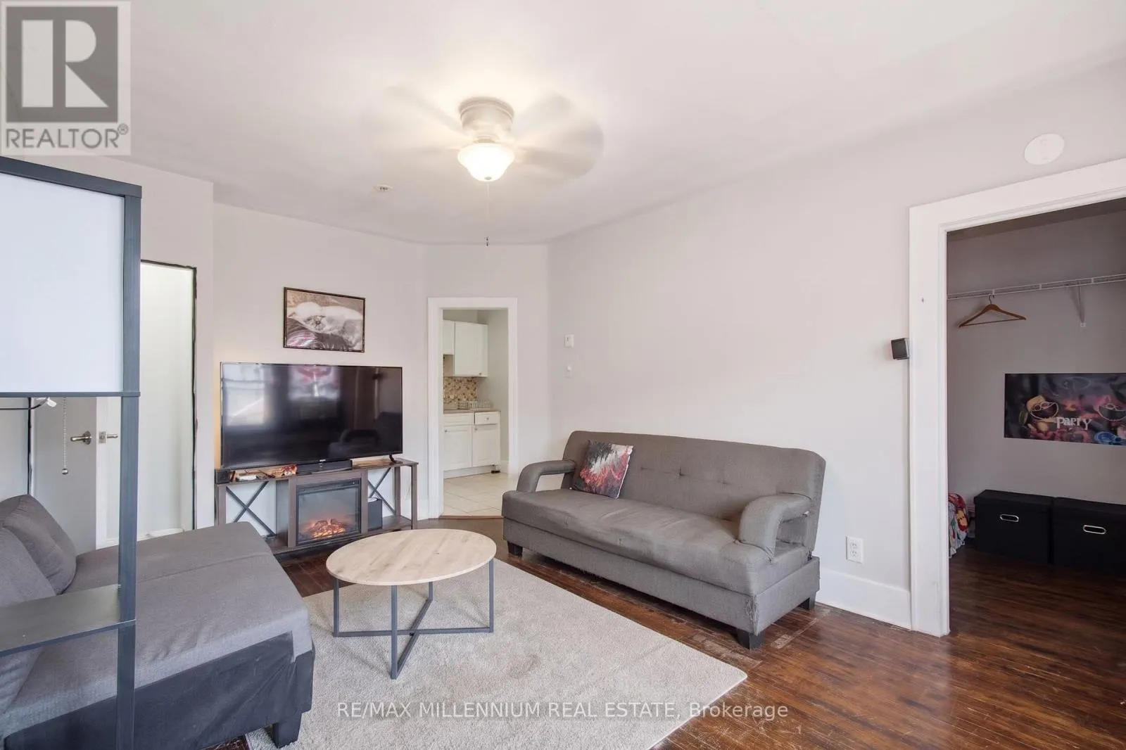 2269-71 HOWARD AVENUE