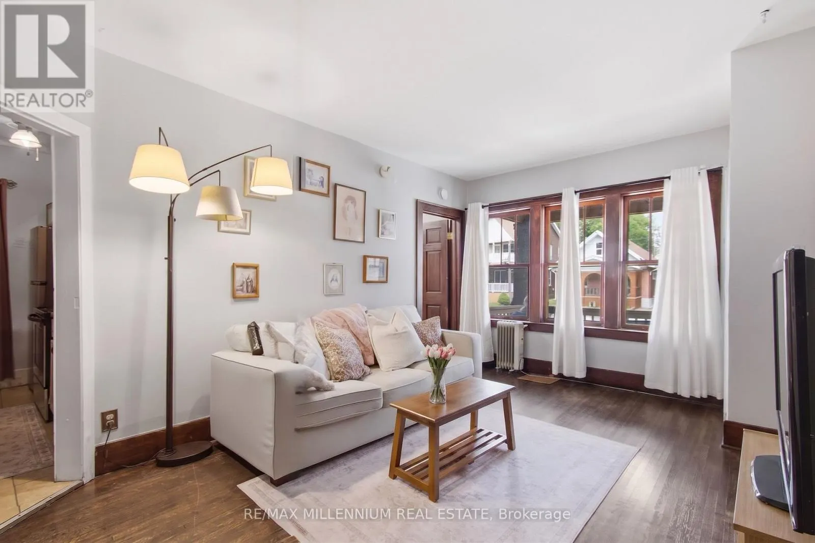 2269-71 HOWARD AVENUE