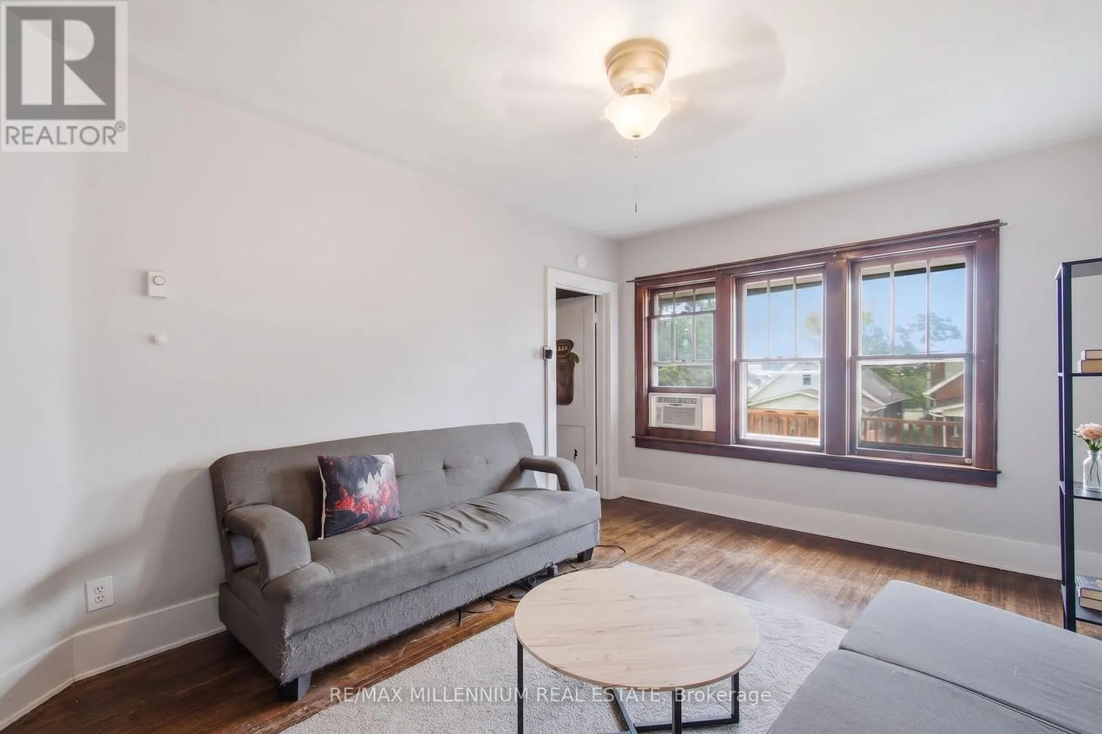 2269-71 HOWARD AVENUE