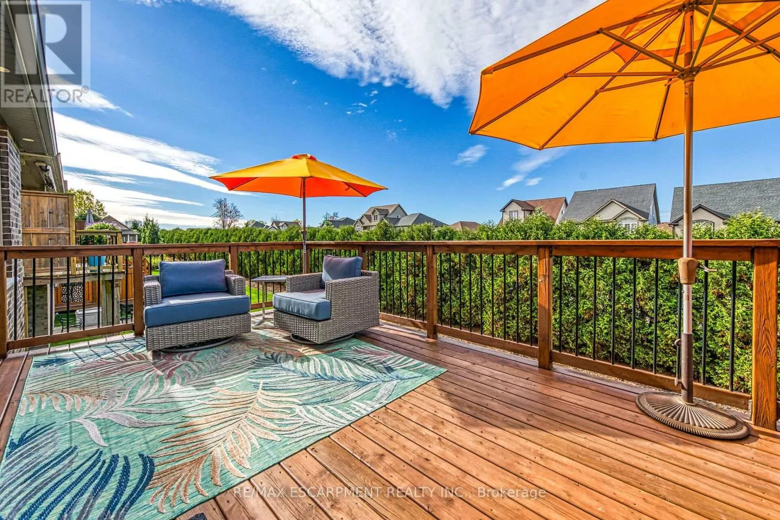 24 CHESTNUT DRIVE