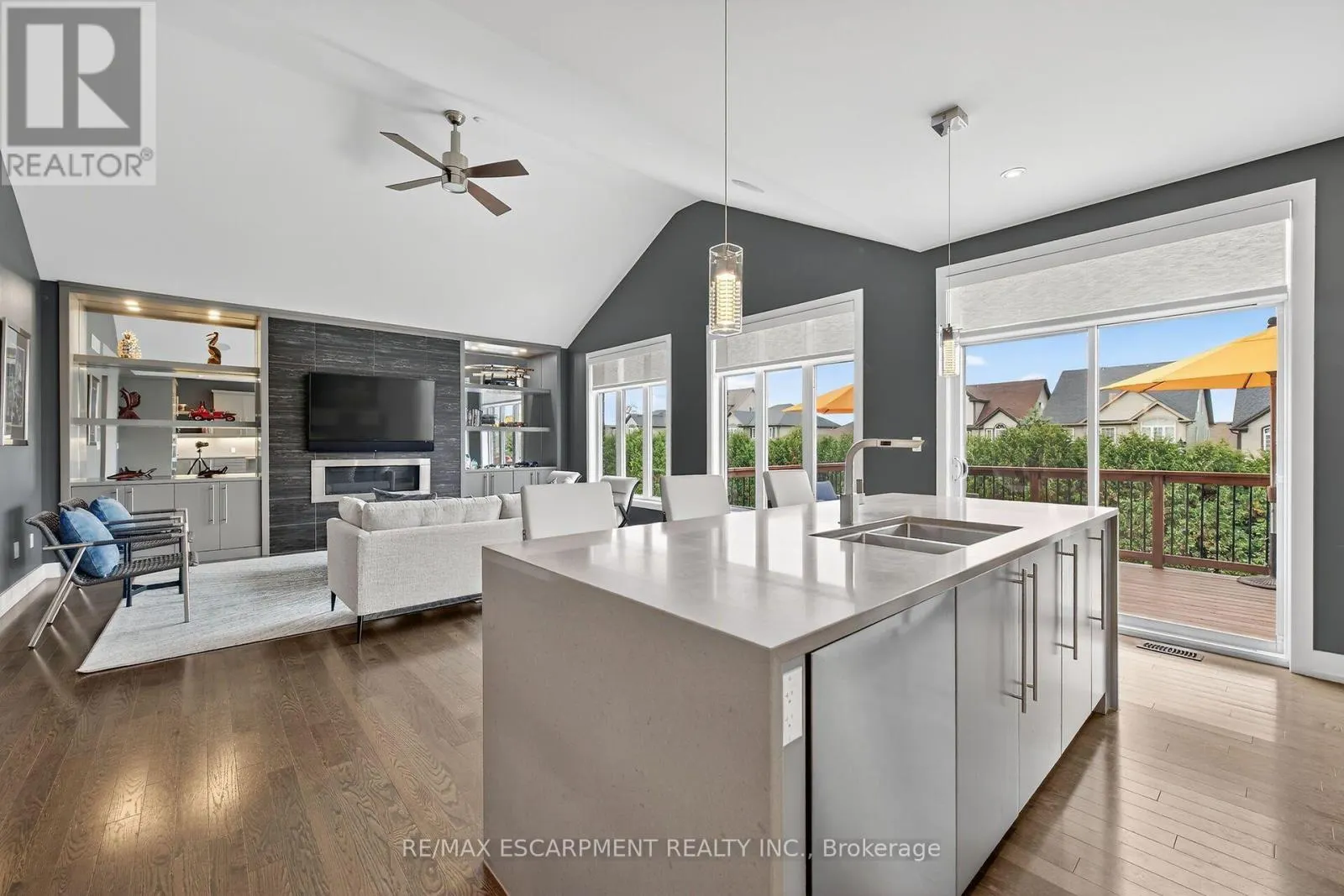 24 CHESTNUT DRIVE