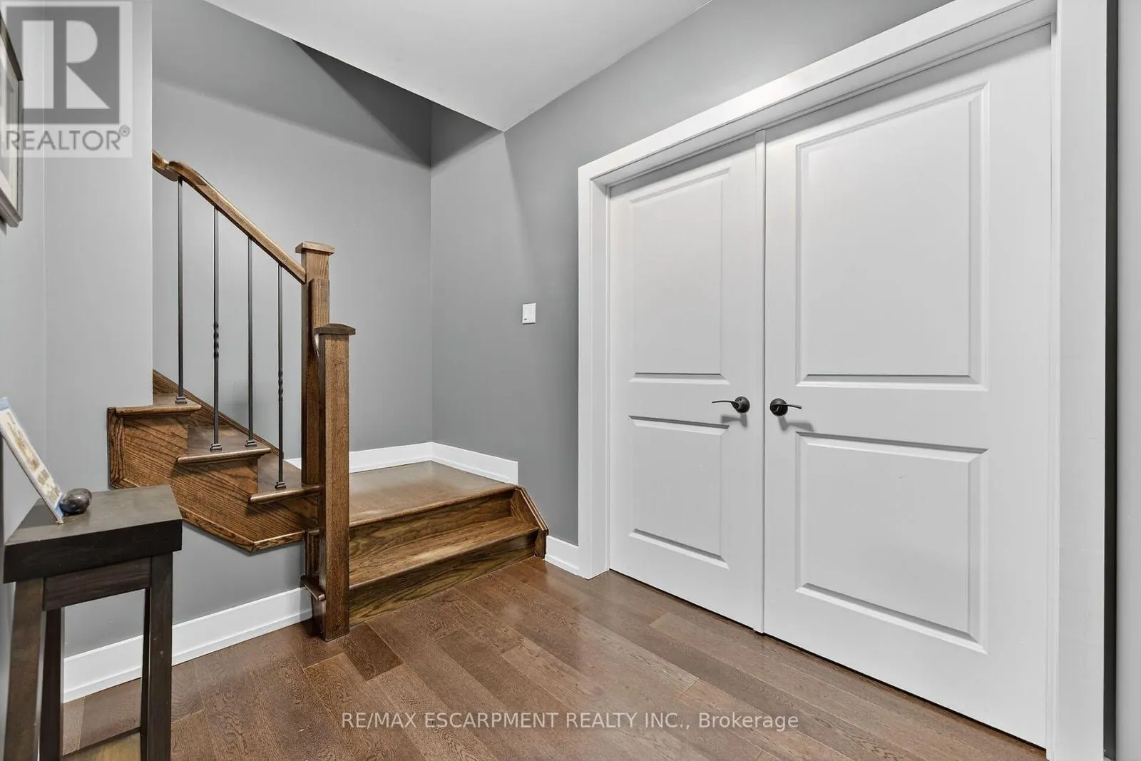 24 CHESTNUT DRIVE