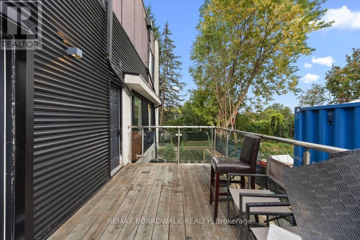 152 DUFORD STREET
