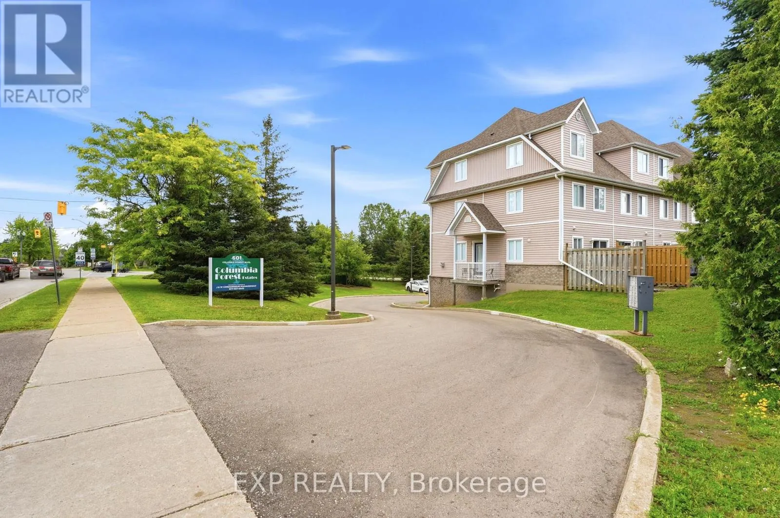 3 - 601 COLUMBIA FOREST BOULEVARD