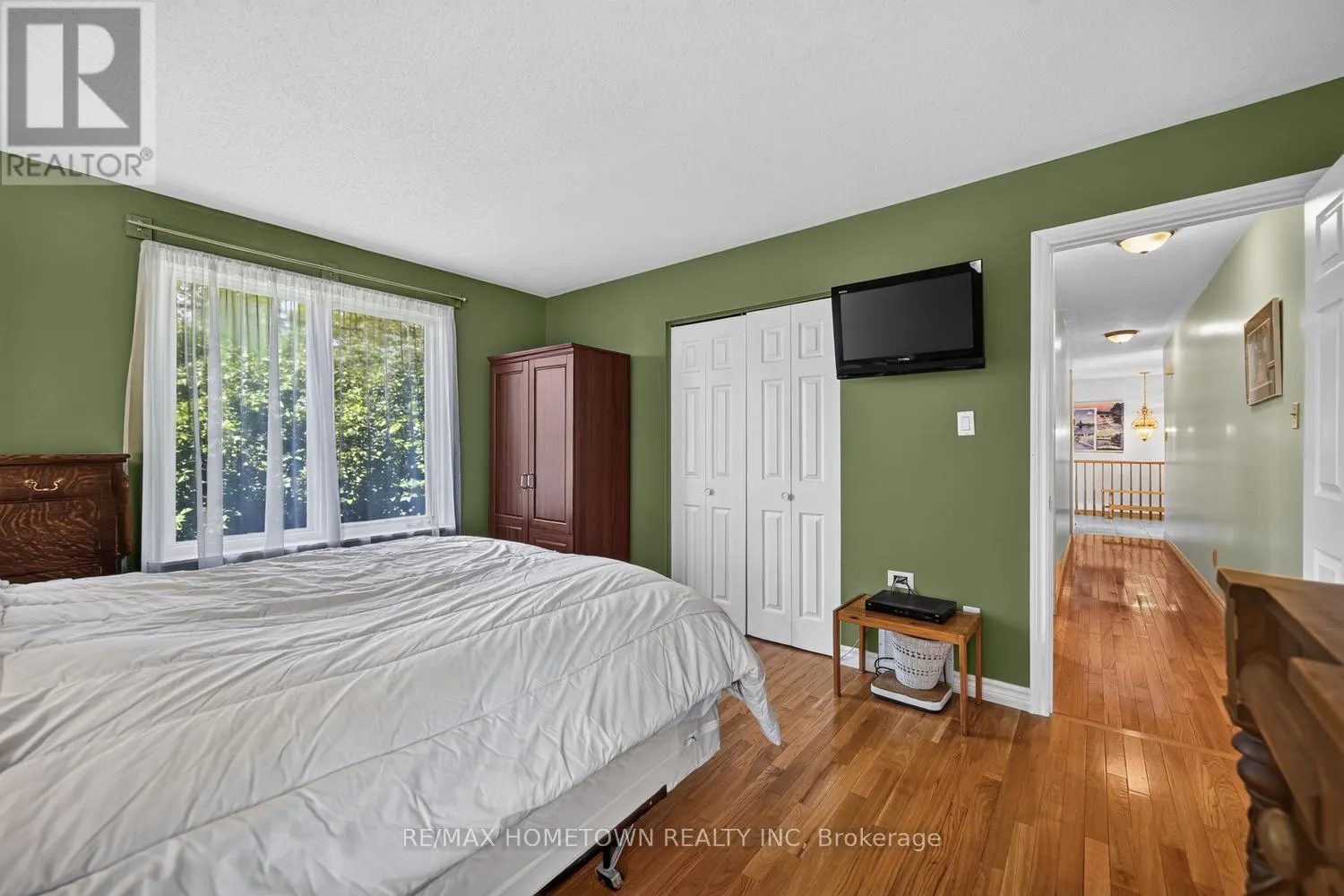 5873 RIDEAU VALLEY DRIVE N