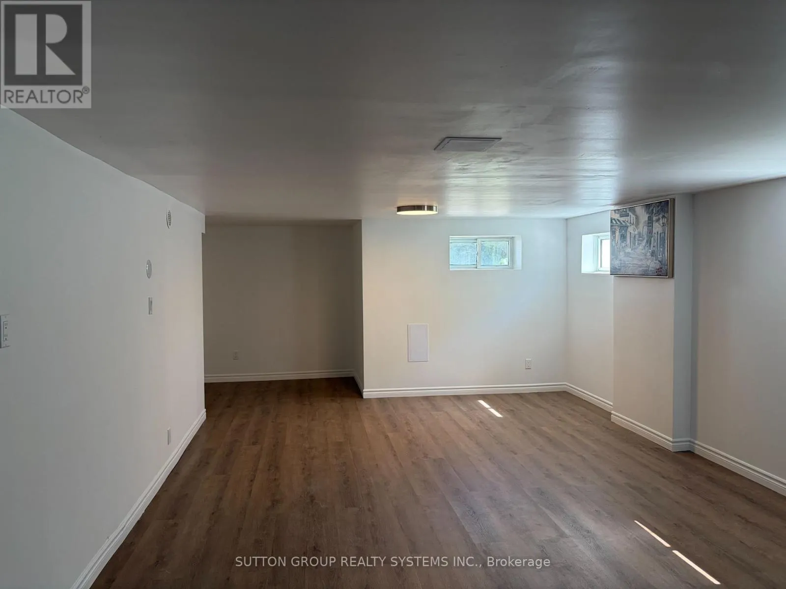30 PERRY AVENUE