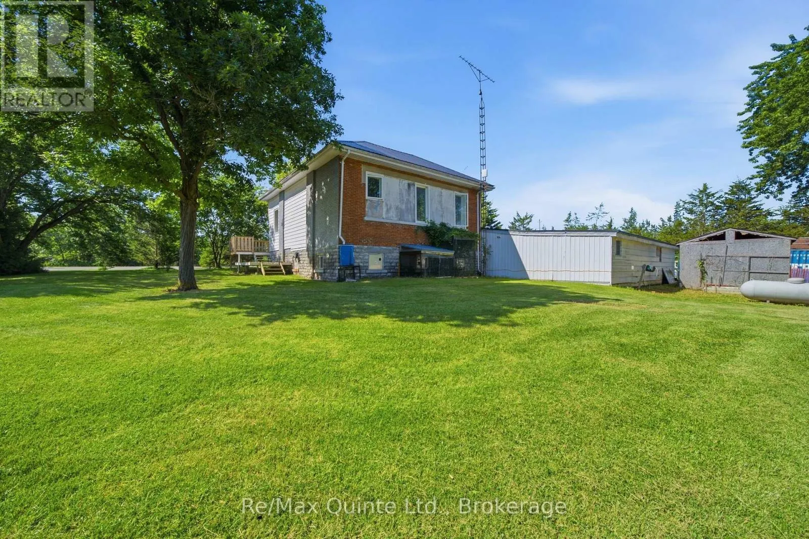 4611 OLD HIGHWAY 2