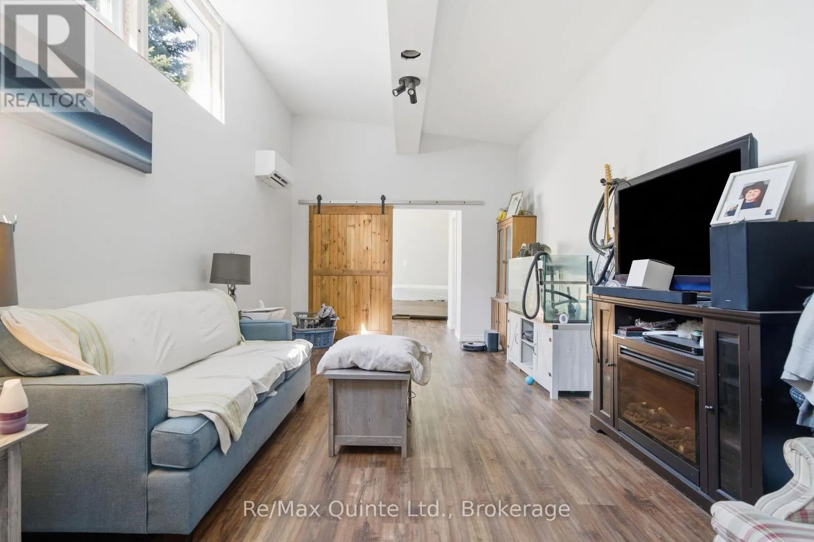4611 OLD HIGHWAY 2