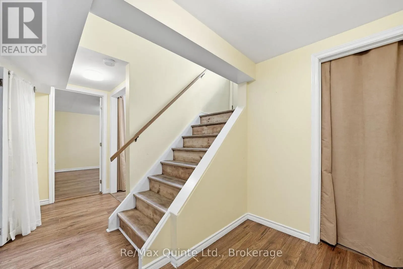 87 ORCHARD DRIVE