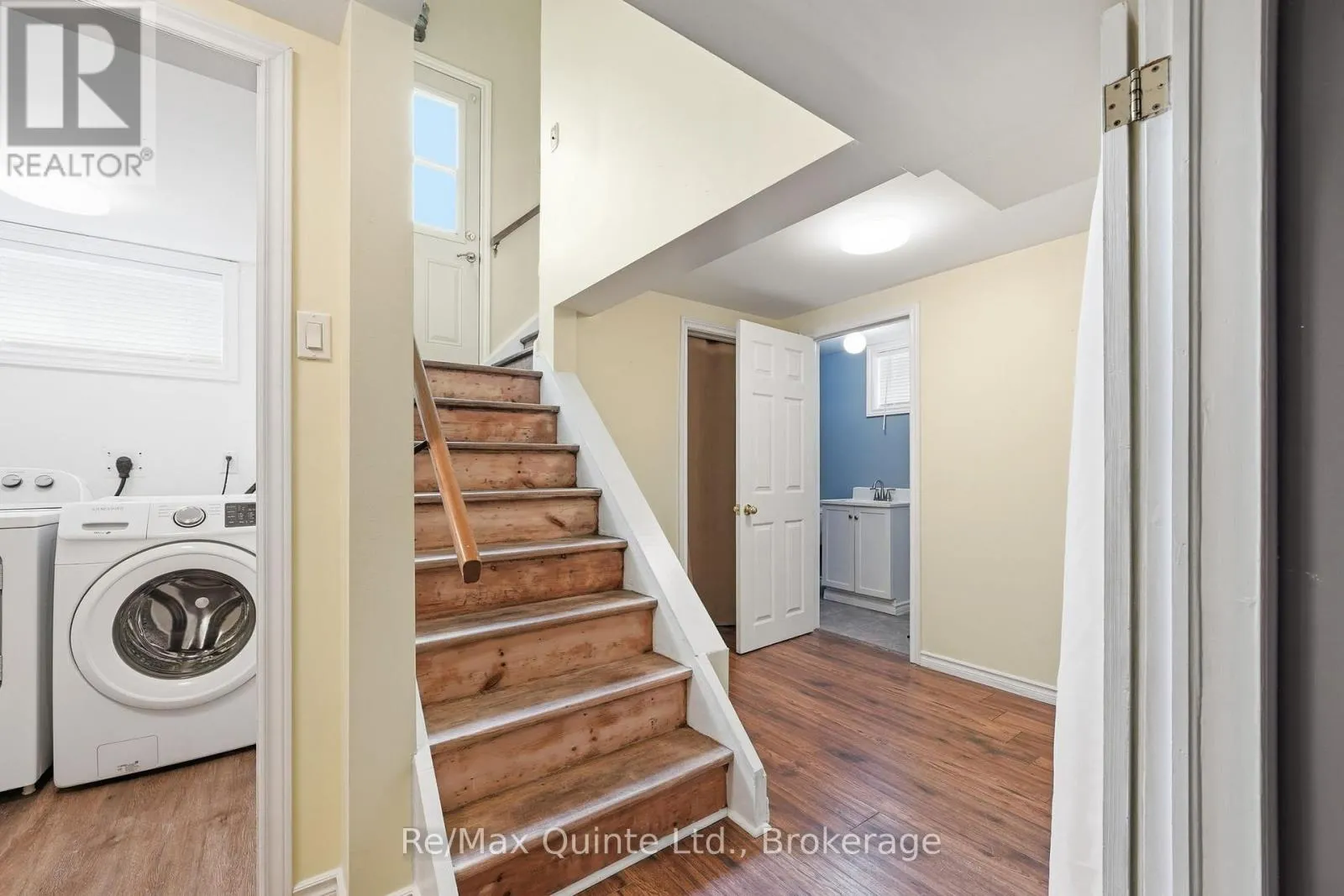 87 ORCHARD DRIVE