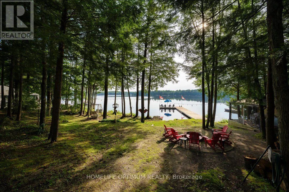 1195 LAKESHORE DRIVE N