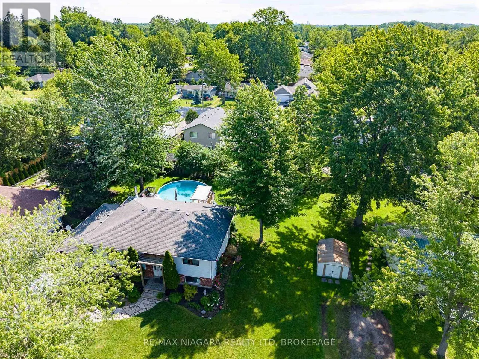88 PLEASANT AVENUE N