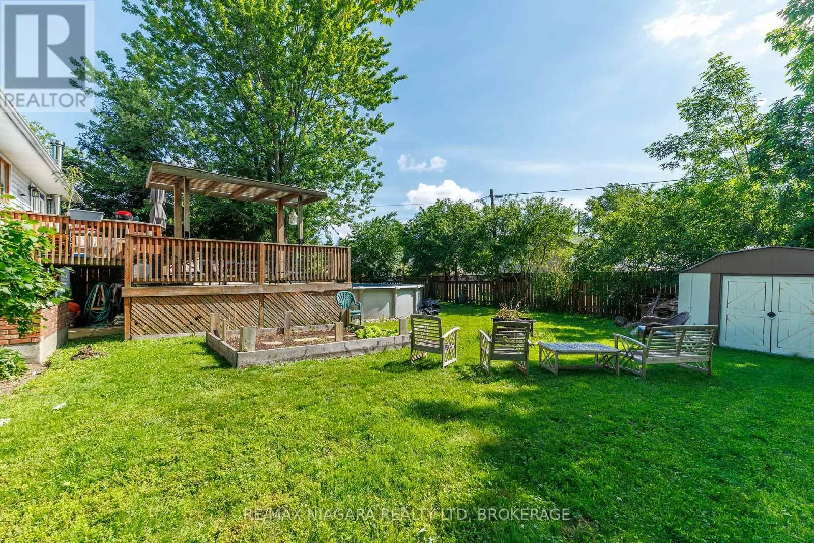 88 PLEASANT AVENUE N