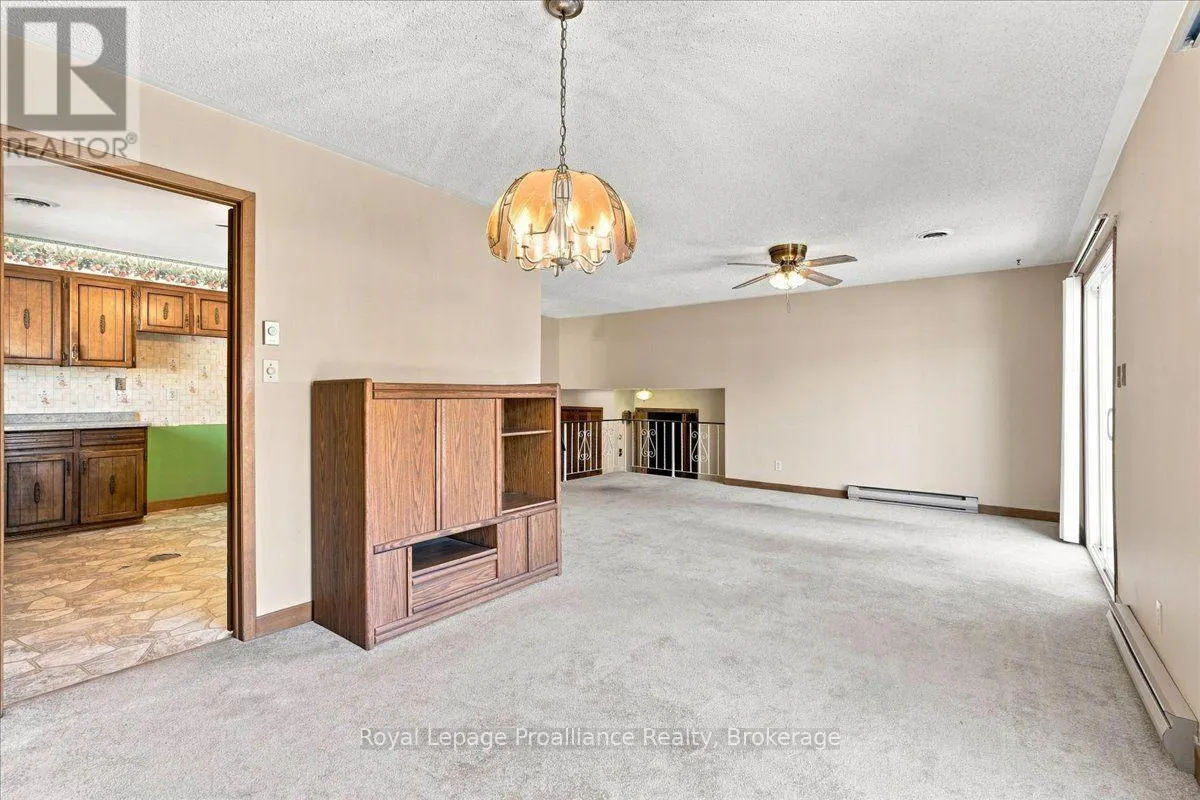28 KENSINGTON CRESCENT