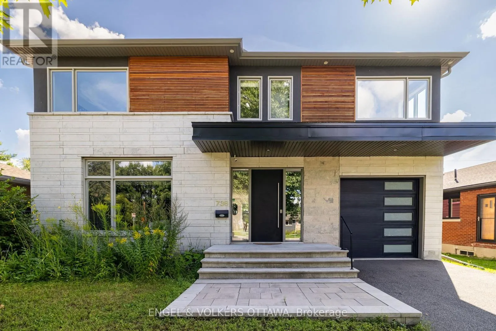736 SHERBOURNE ROAD