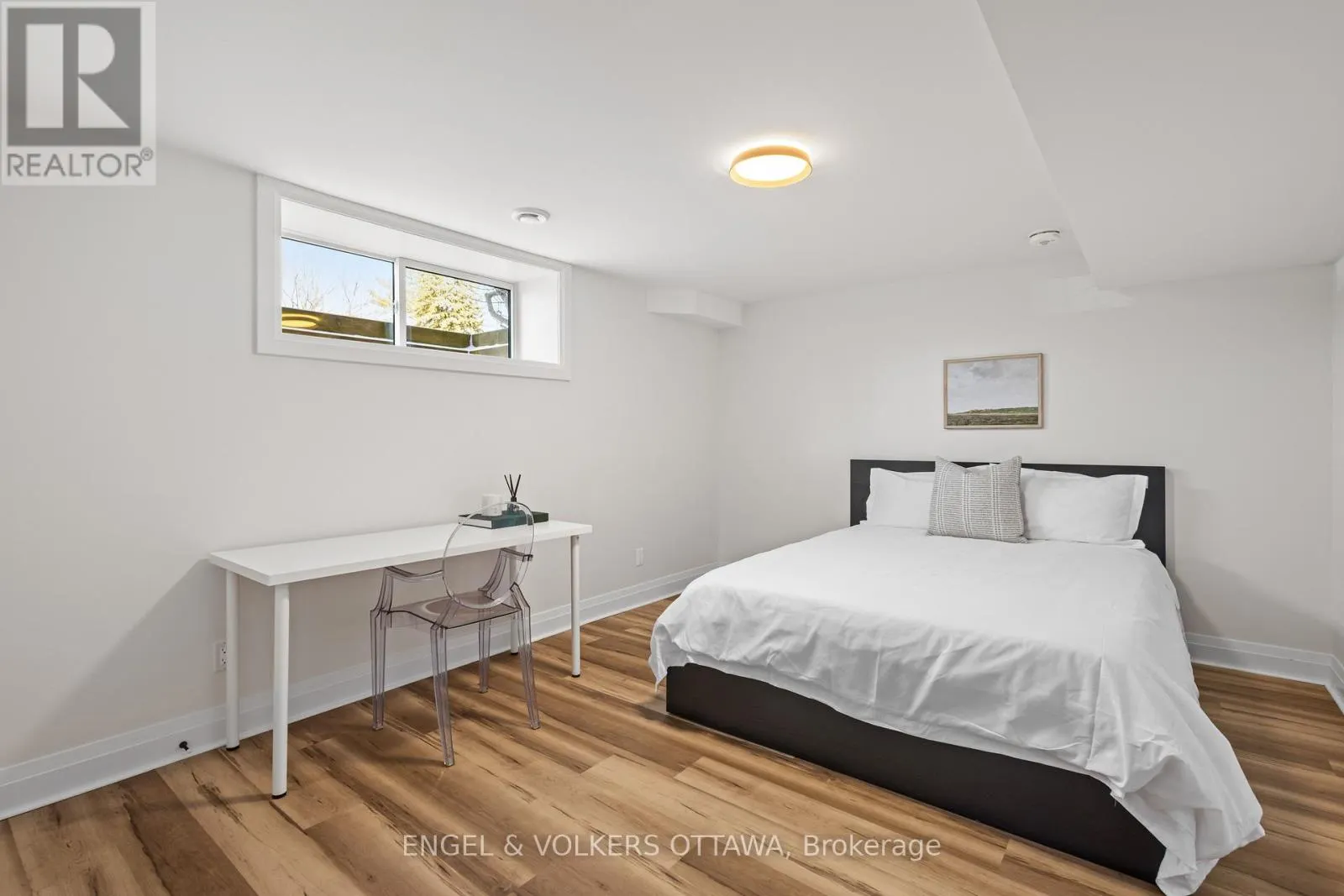 736 SHERBOURNE ROAD