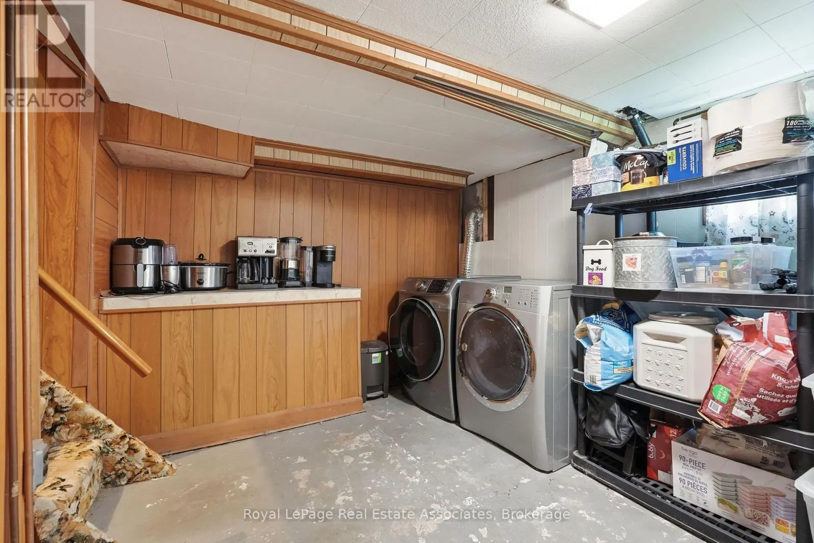96 HUXLEY AVENUE S
