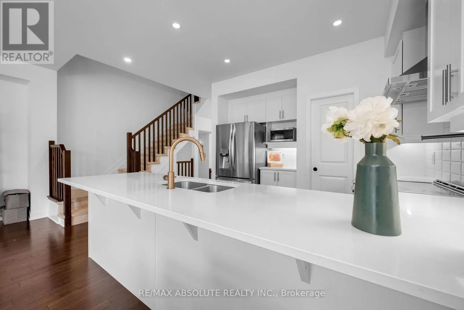 826 CHIPPING CIRCLE