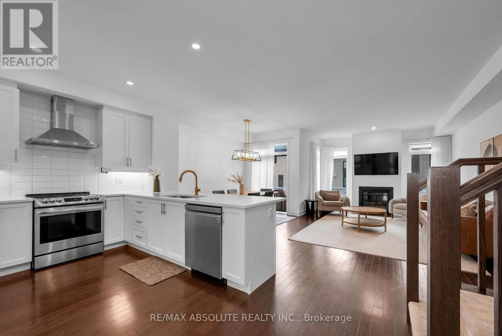 826 CHIPPING CIRCLE