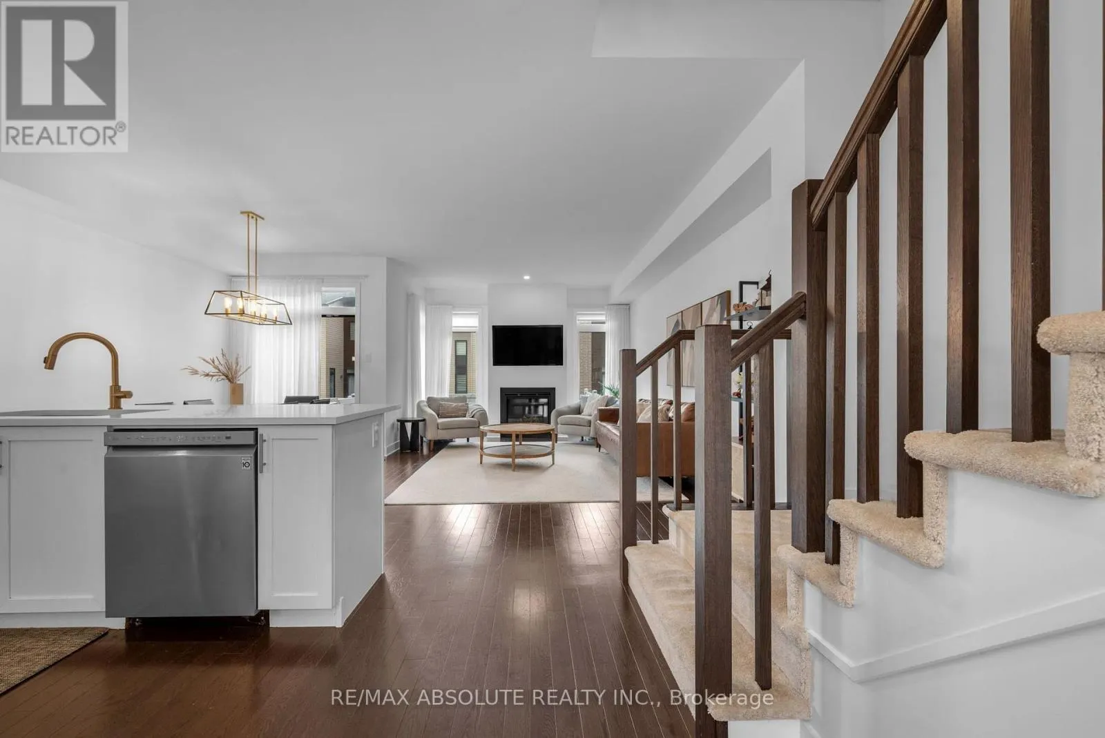 826 CHIPPING CIRCLE