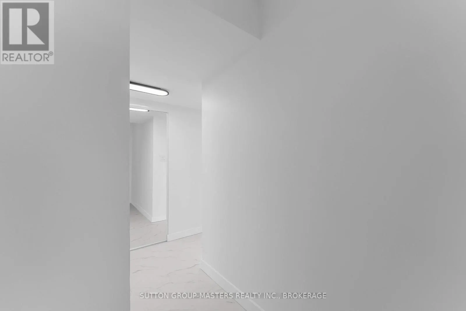 801 - 165 ONTARIO STREET #801