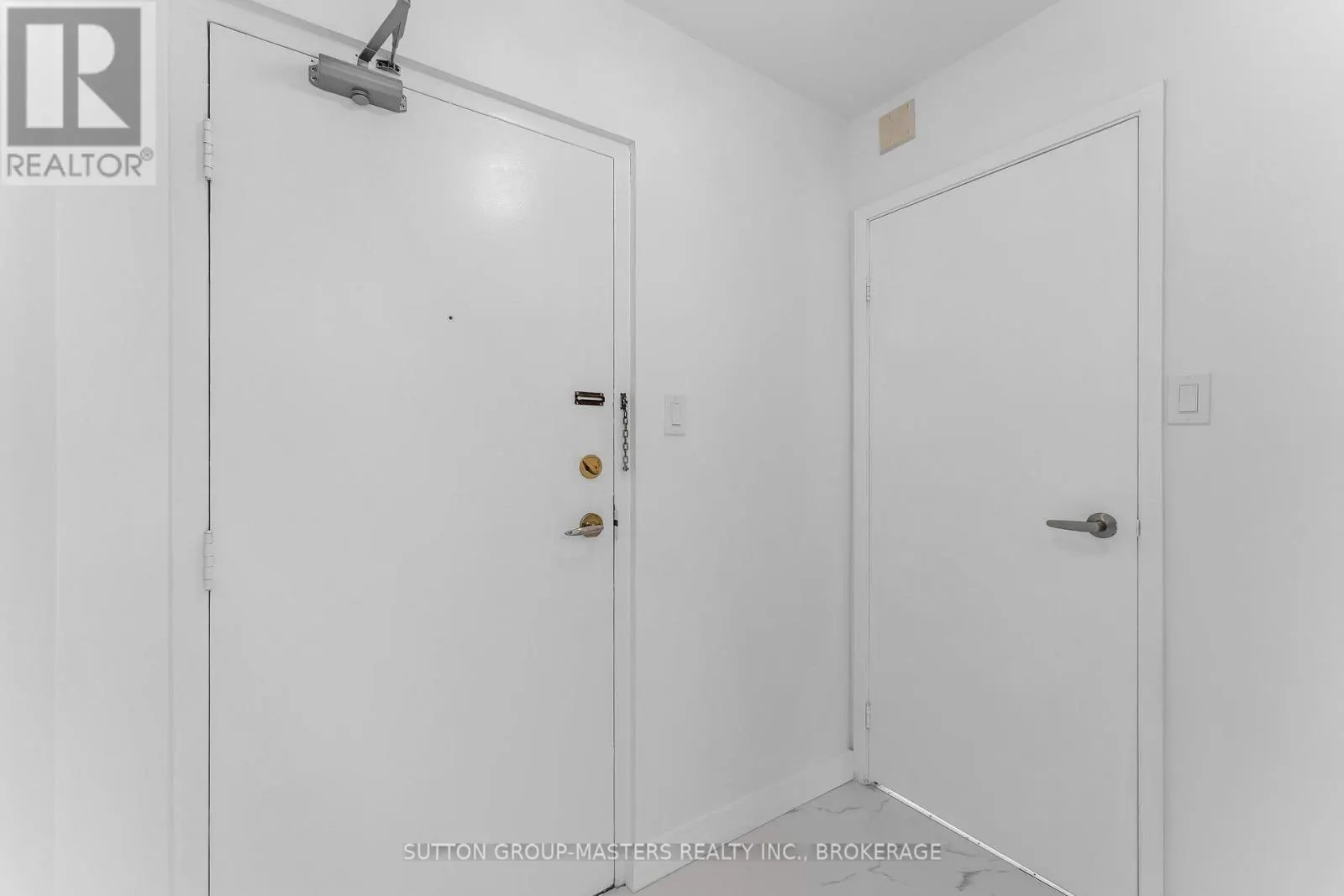 801 - 165 ONTARIO STREET #801