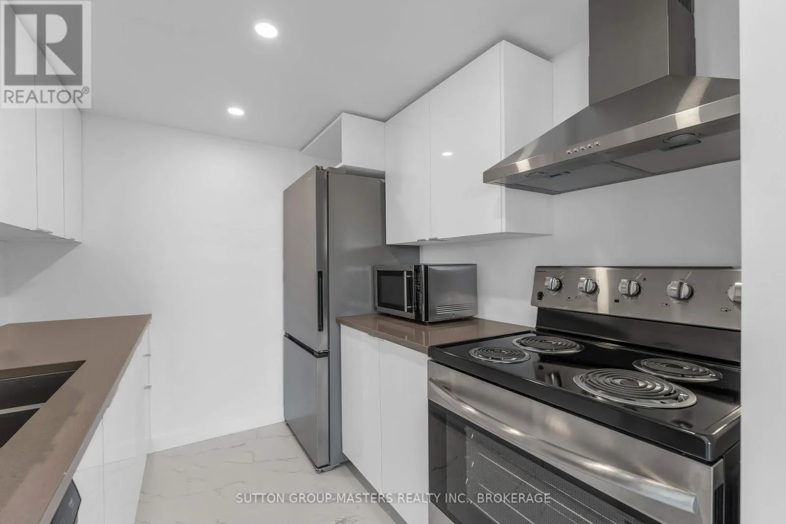 801 - 165 ONTARIO STREET #801