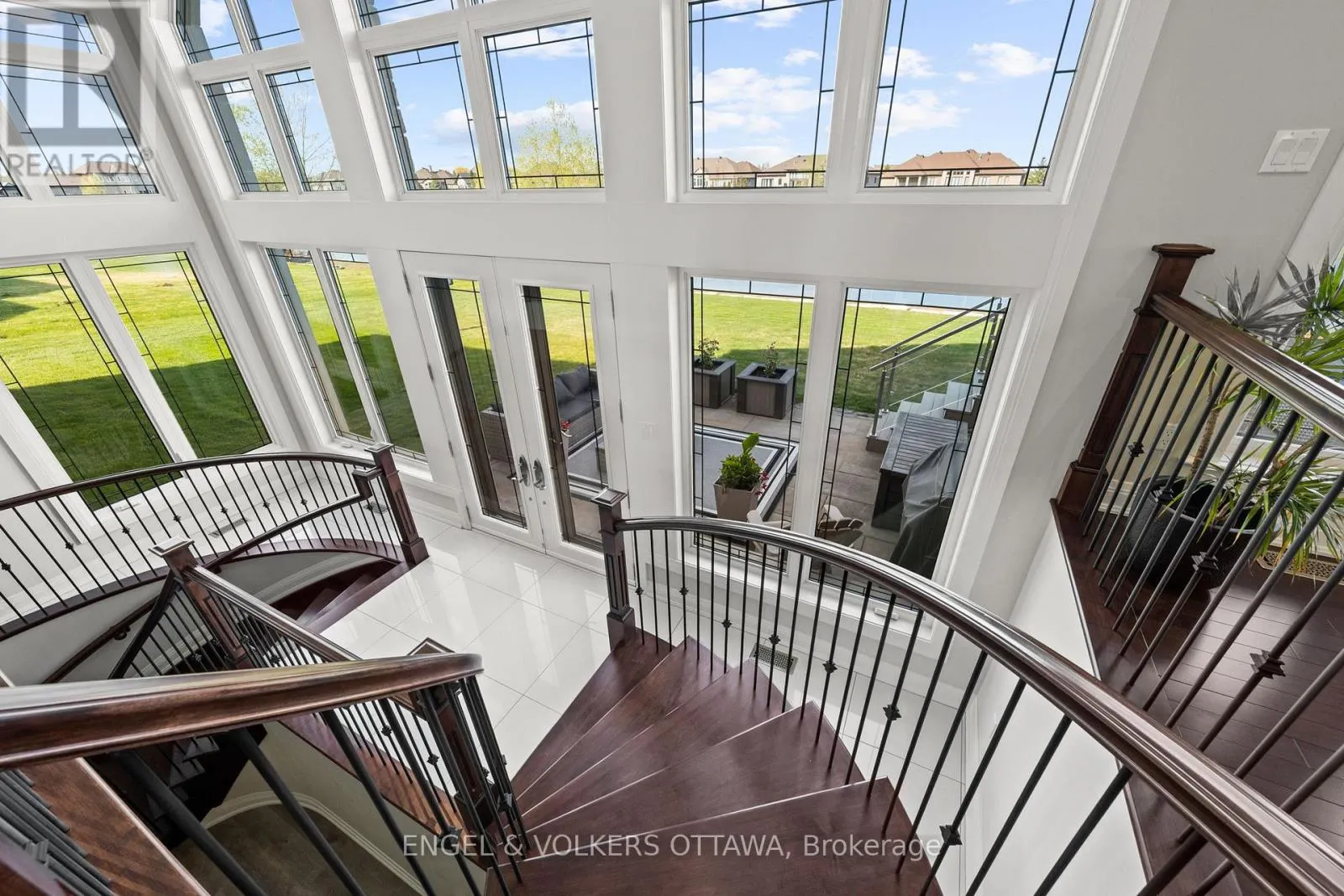 1457 WATERS EDGE WAY