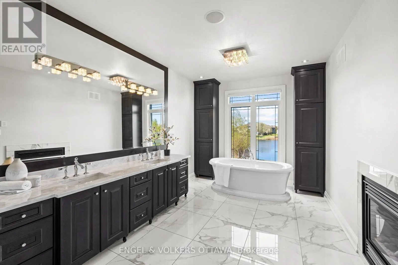 1457 WATERS EDGE WAY