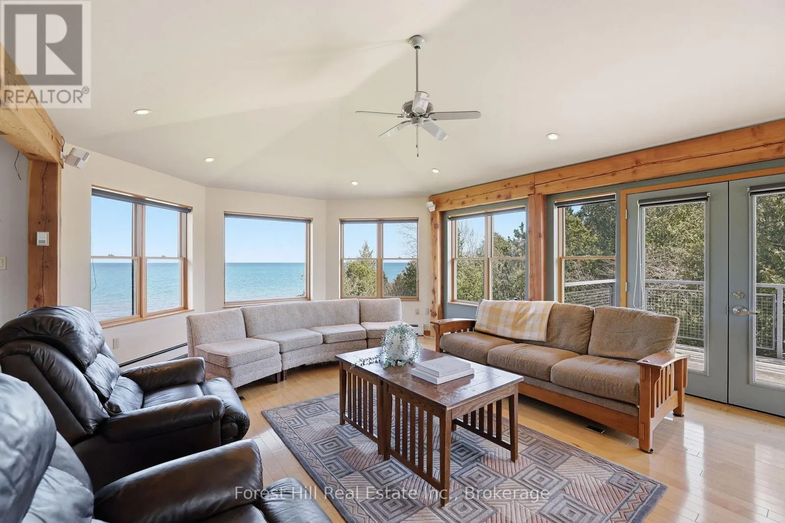 295 LAKESHORE ROAD N