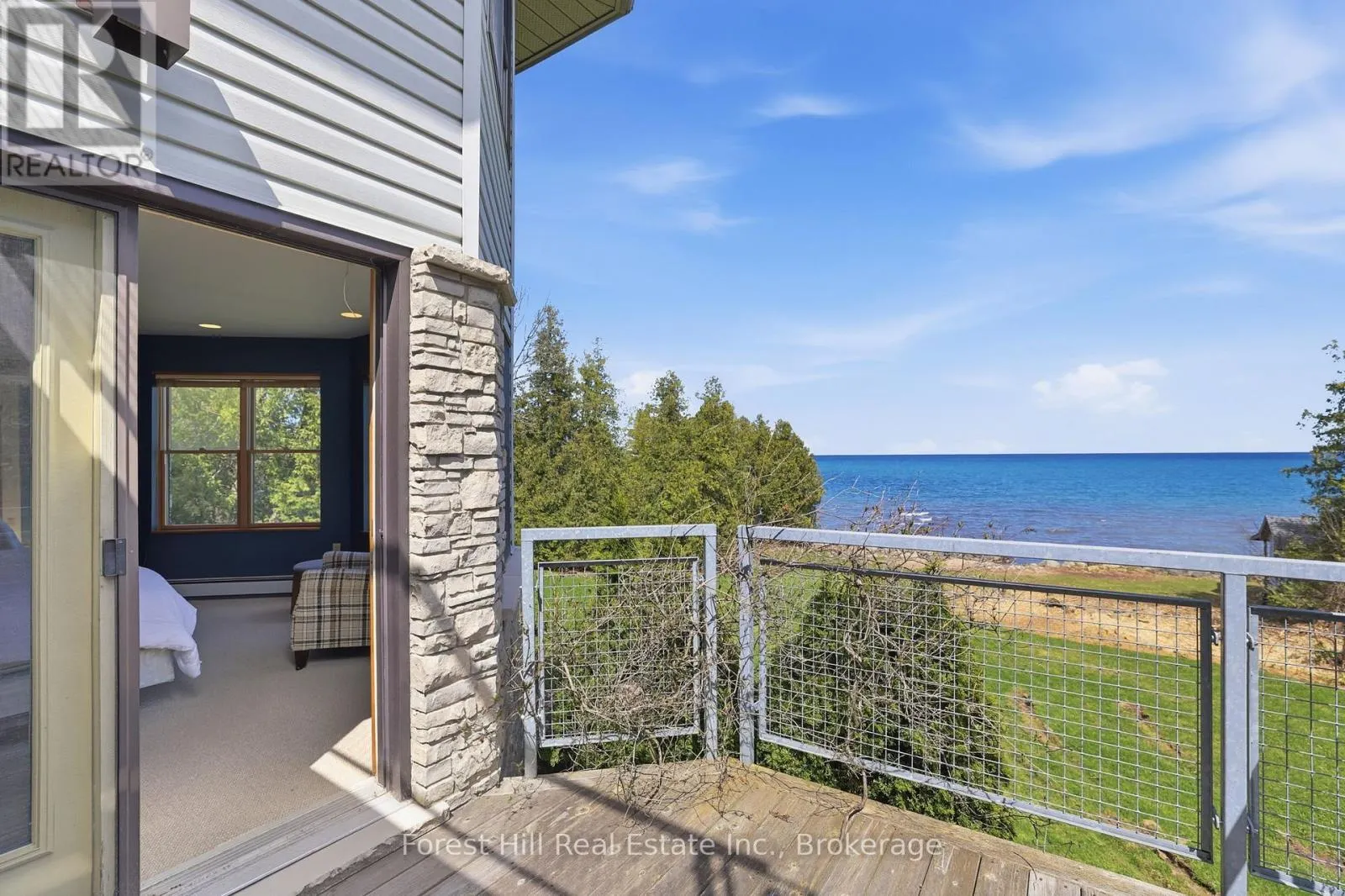 295 LAKESHORE ROAD N