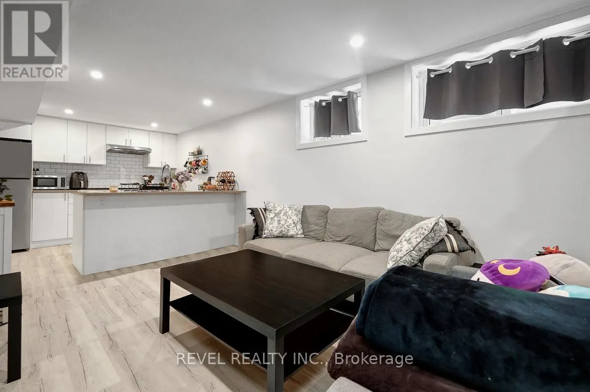 63 FINDLAY AVENUE